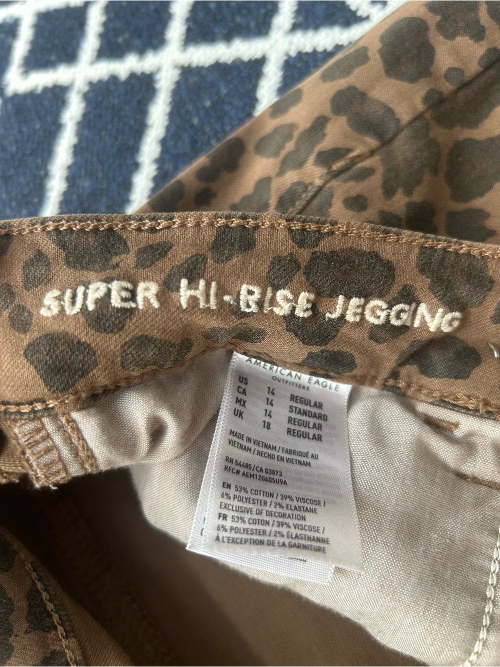 American Eagle Brown Leopard Print high rise jeggings size 14 stretch - Picture 3 of 5